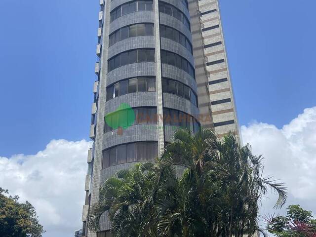 #179 - Apartamento para Venda em Recife - PE