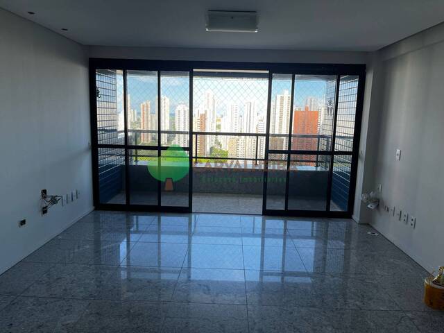 Apartamento para Venda em Recife - 5