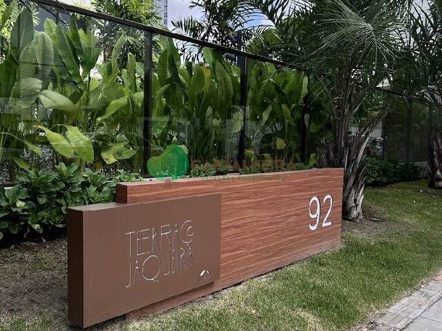 #262 - Apartamento para Venda em Recife - PE