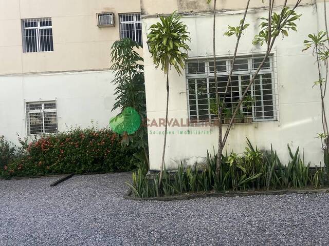 #270 - Apartamento para Venda em Recife - PE